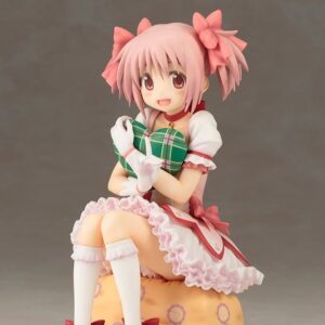 コトブキヤ　劇場版 魔法少女まどか☆マギカ 鹿目まどか  1/8